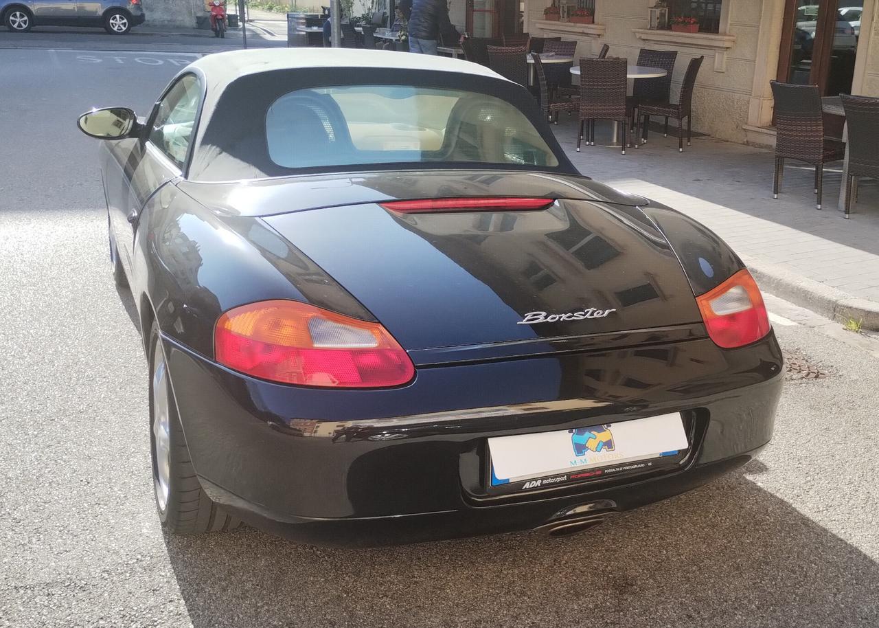 Porsche Boxster 2.5i 24V cat