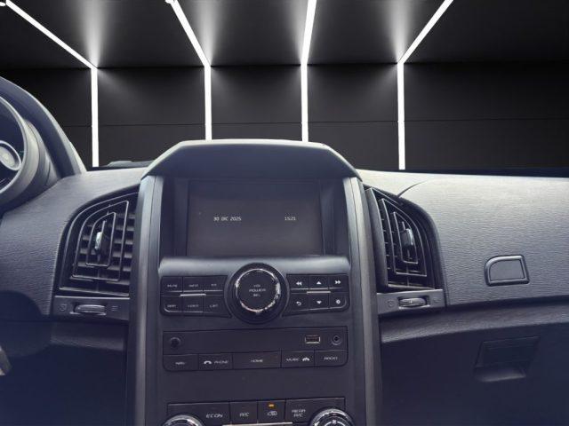 MAHINDRA XUV500 2.2 16V FWD W10