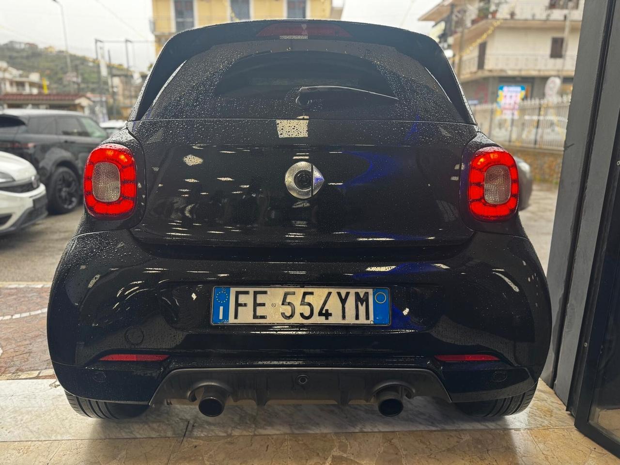 Smart ForFour 70 1.0 twinamic Allestimento Brabus