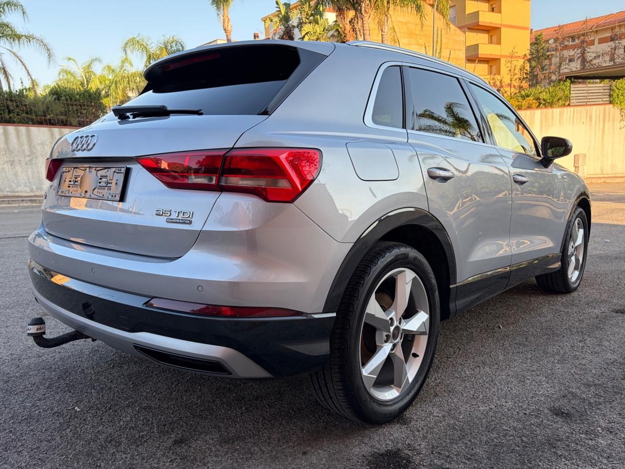 Audi Q3 35 TDI quattro S line edition unico propri
