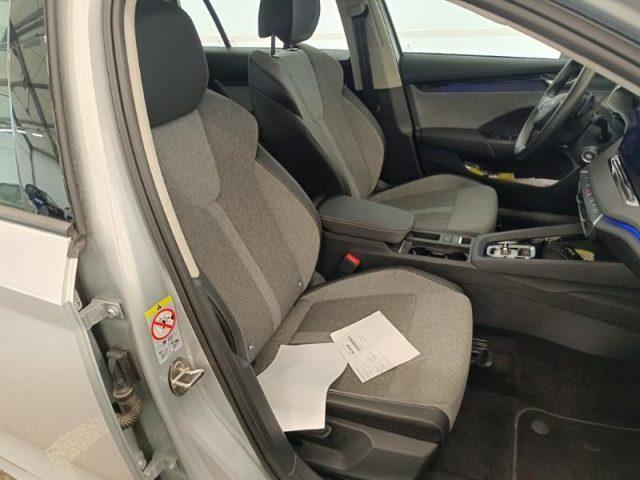 SKODA Octavia 2.0 TDI 150 CV DSG Wagon Executive