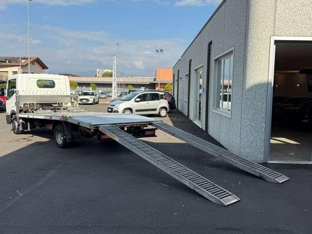Nissan Cabstar 35 2.5 d CARRO ATTREZZI|3 posti|Pedane