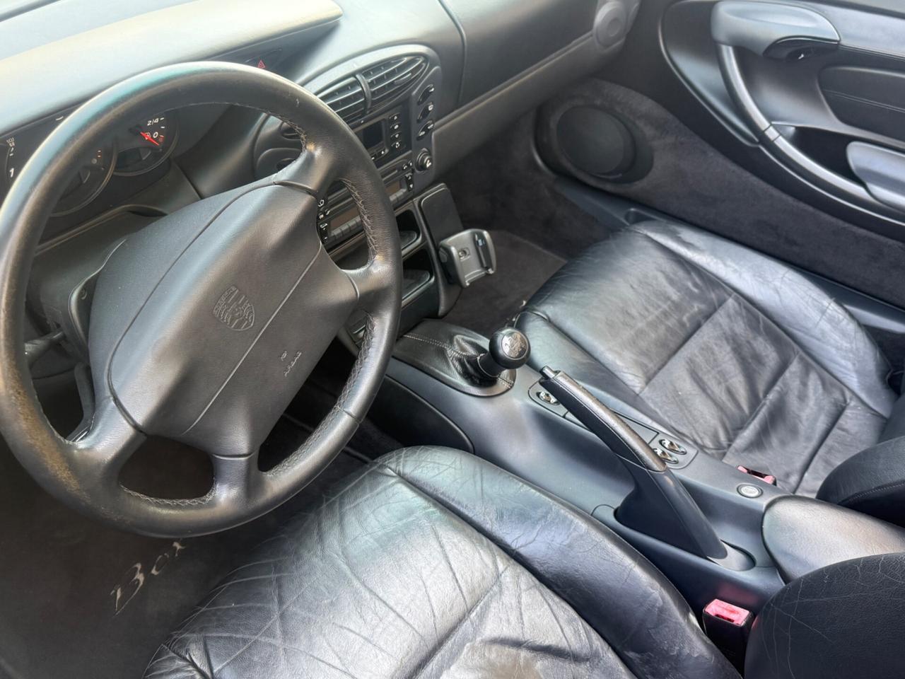 Porsche Boxster 2.5i 24V cat