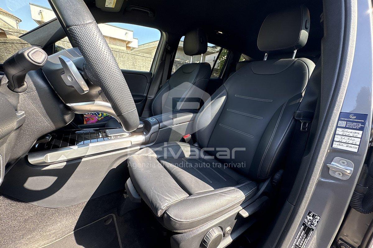 MERCEDES GLB 200 d Automatic 4Matic Premium