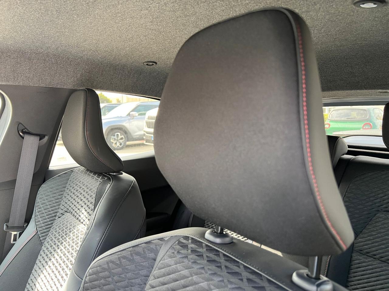 Renault Clio 1.8 full hybrid E-Tech Techno Auto