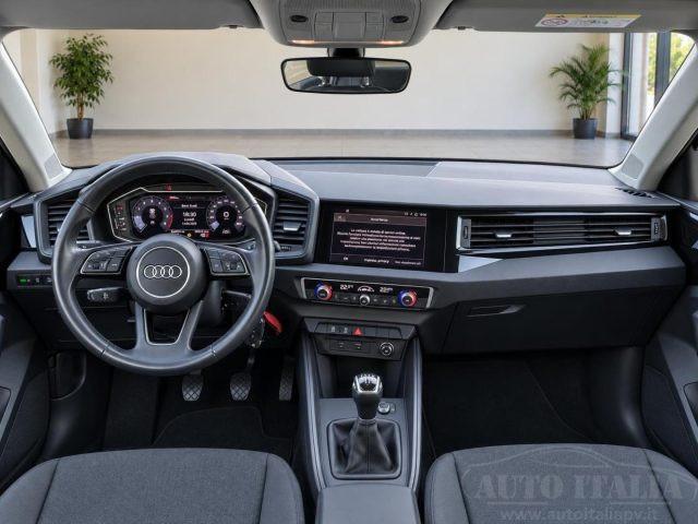 AUDI A1 SPB 25 TFSI Identity Black