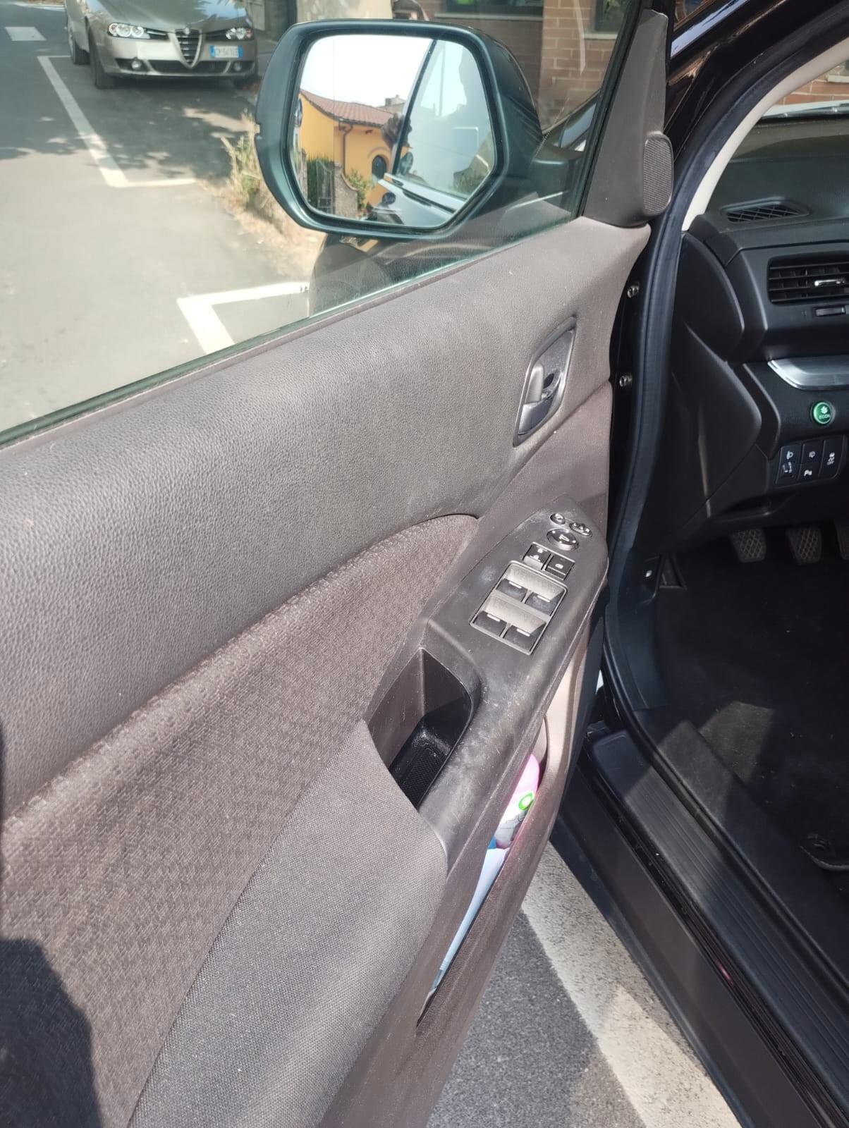 Honda CR-V 1.6 i-DTEC Elegance + Navi 2WD