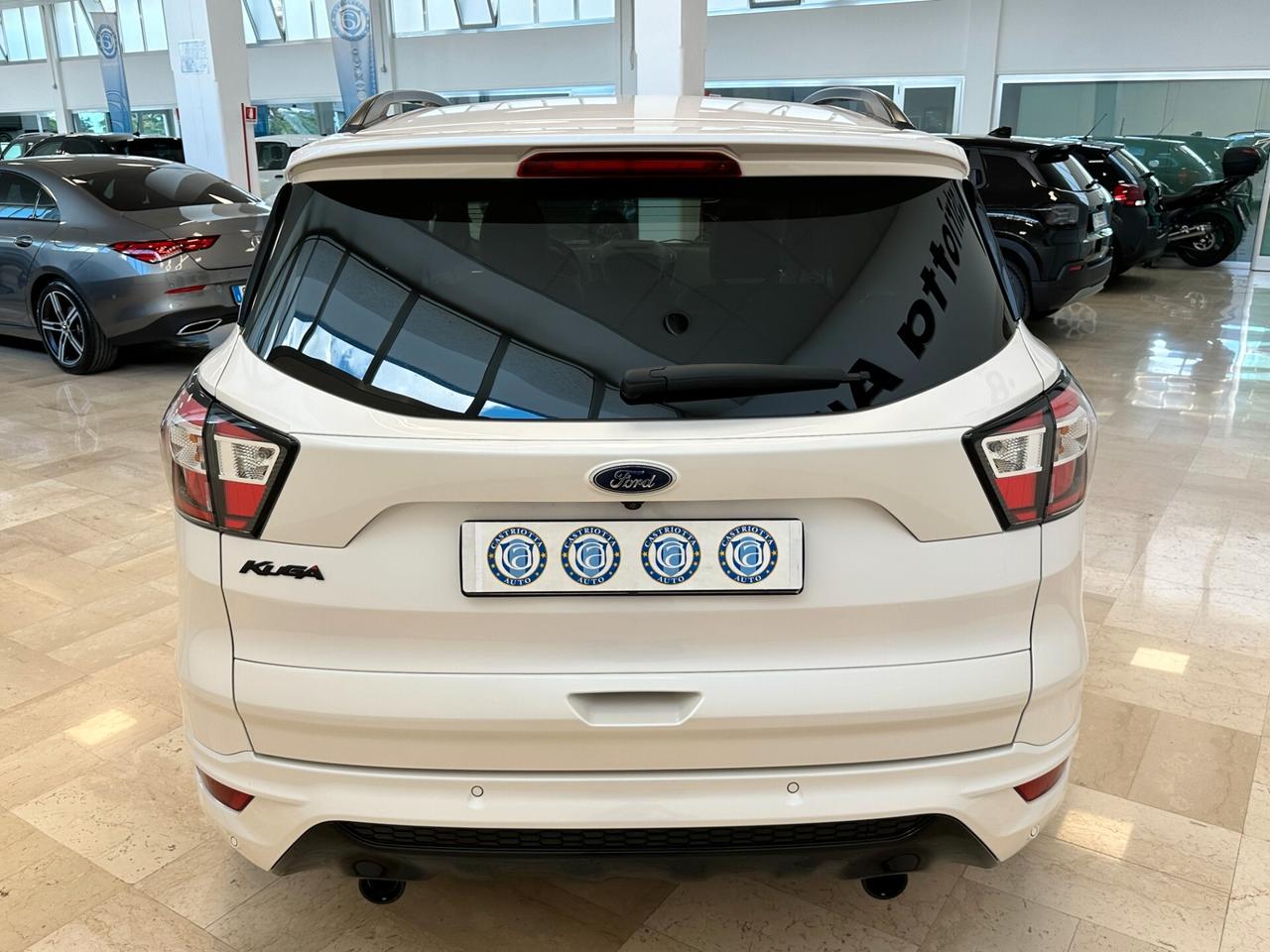 Ford Kuga 2.0 tdci ST-Line s&s awd 150cv