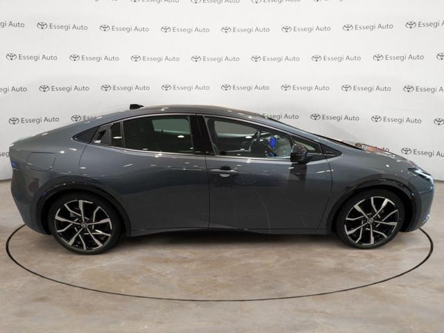 TOYOTA Prius 2.0 Plug-in Hybrid Lounge +
