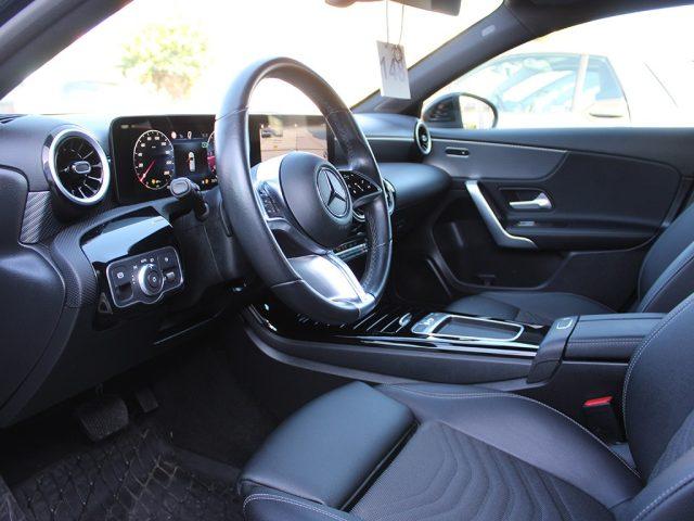 MERCEDES-BENZ A 180 d Automatic Progressive Advanced