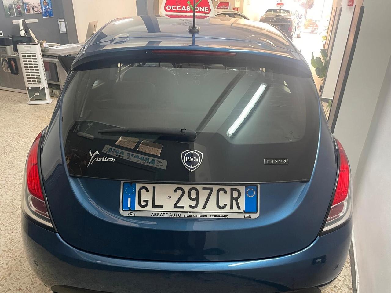Lancia Ypsilon 1.0 FireFly 5 porte S&S Hybrid UnYca
