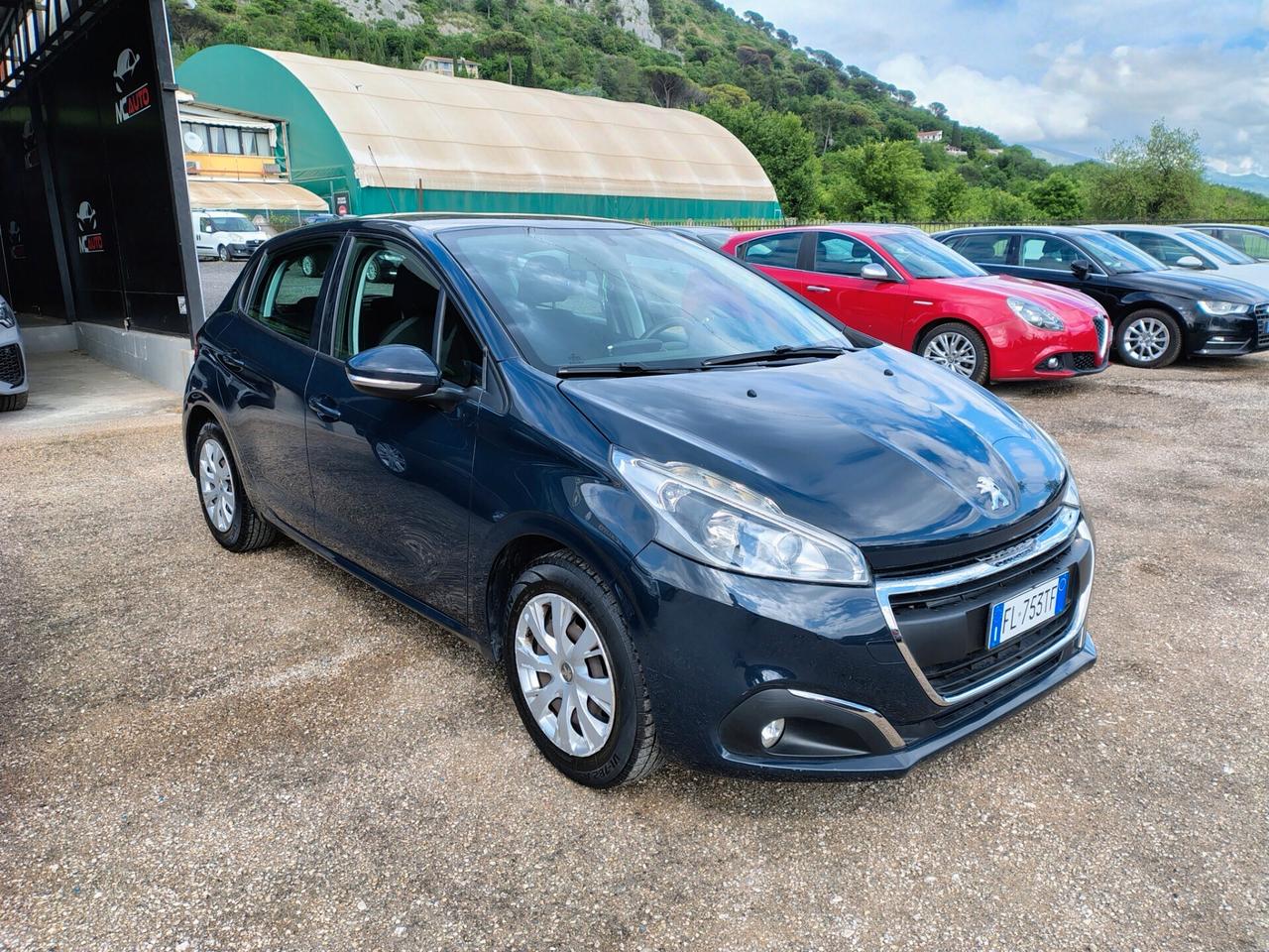 Peugeot 208 PureTech 82 5 porte Allure