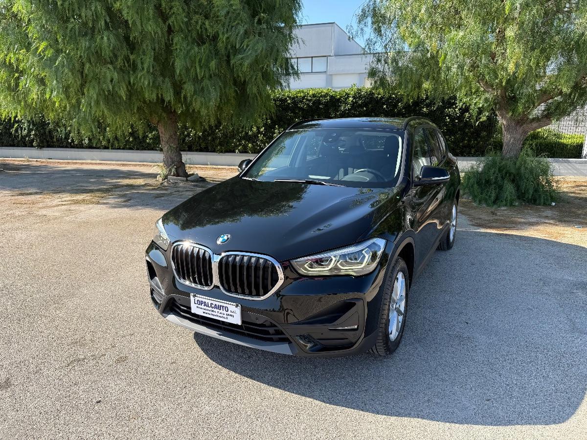 BMW - X1 - sDrive18d Business Advantage