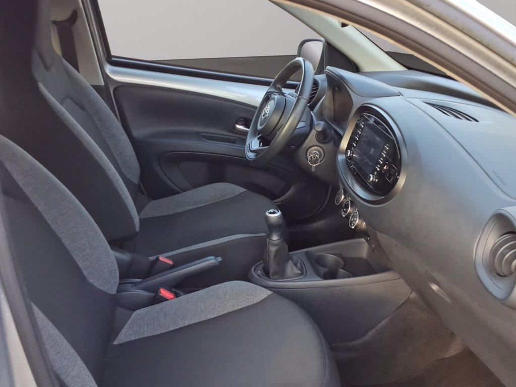 TOYOTA Aygo x 1.0 active 72cv del 2023