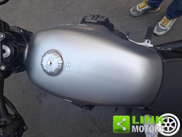 MOTO GUZZI V7 STONE CON SOLI 1700 KM
