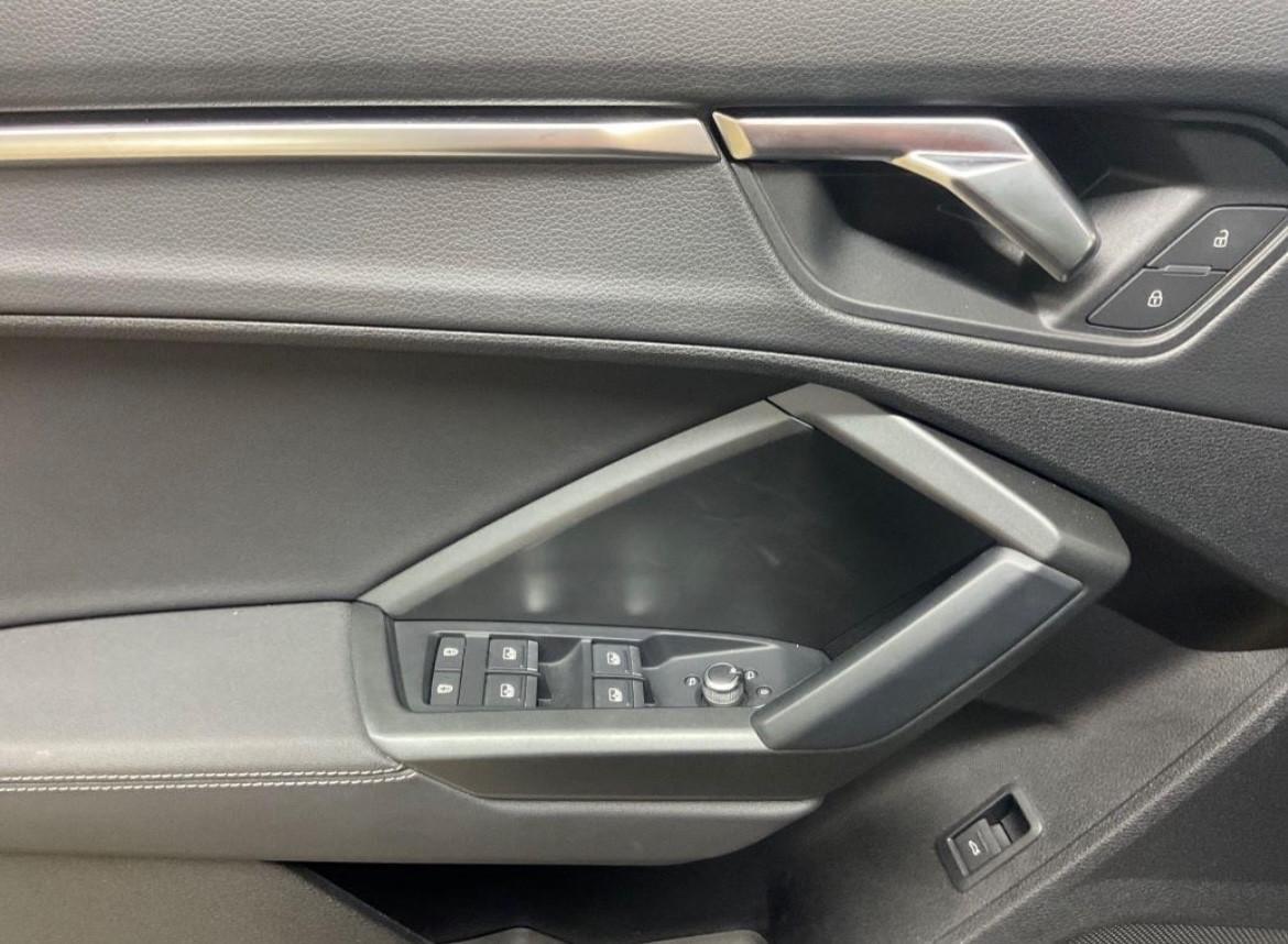 Audi Q3 35 TDI Sportback quattro S Line