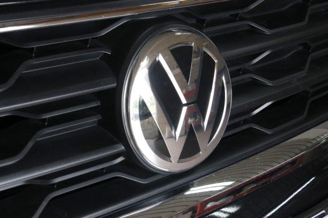 VOLKSWAGEN T-Roc 1.5 TSI ACT DSG R-LINE R LINE