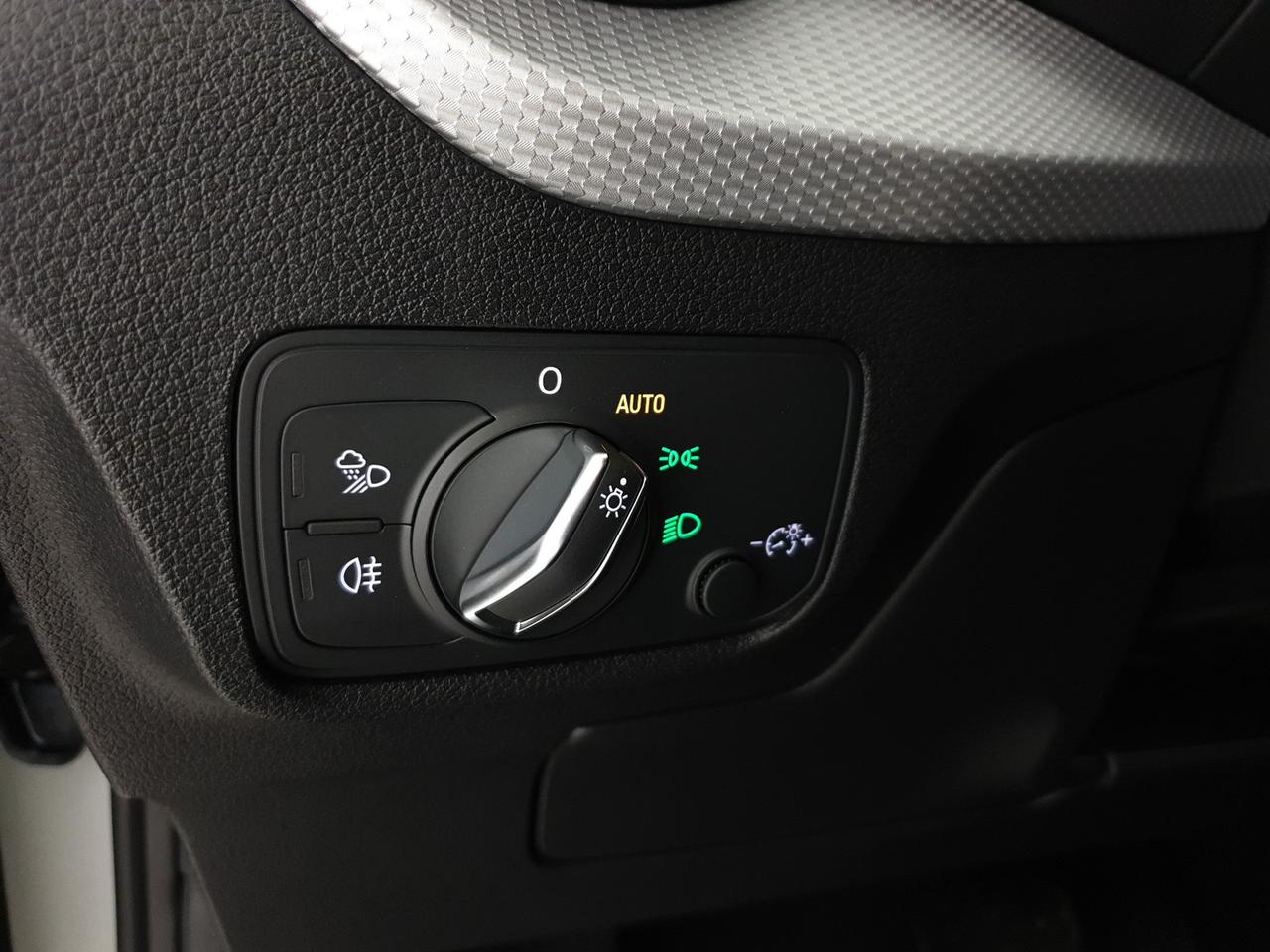 35TDI 150CV S tronic Identity Black