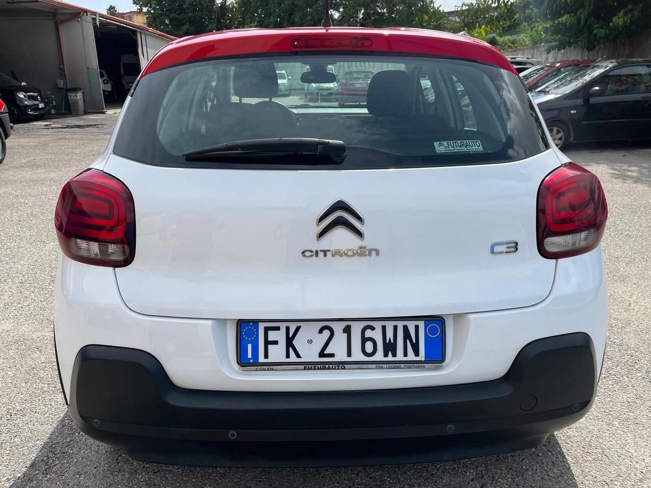 Citroen c3 3 serie SHINE -1.2 benz -82cv- 2017
