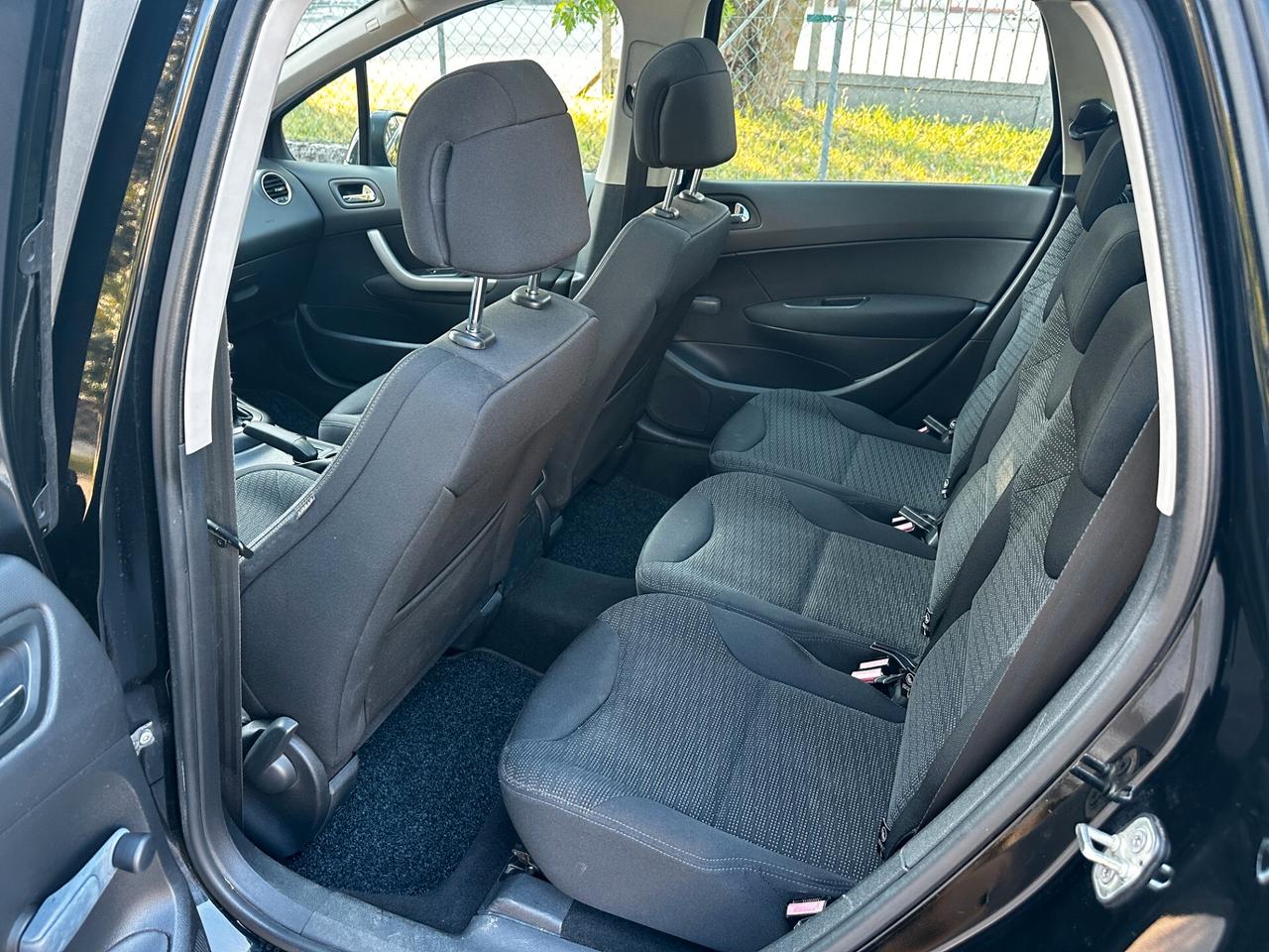 Peugeot 308 1.6 HDi 90CV SW Ciel Premium