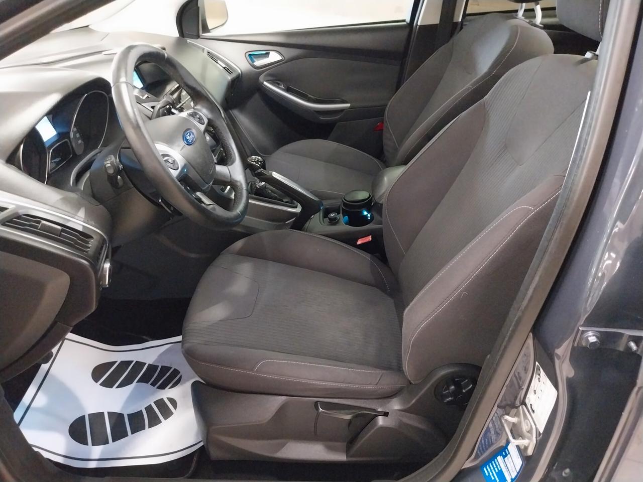 Ford Focus 1.6 TDCi 115 CV SW Titanium - ok neopatentati