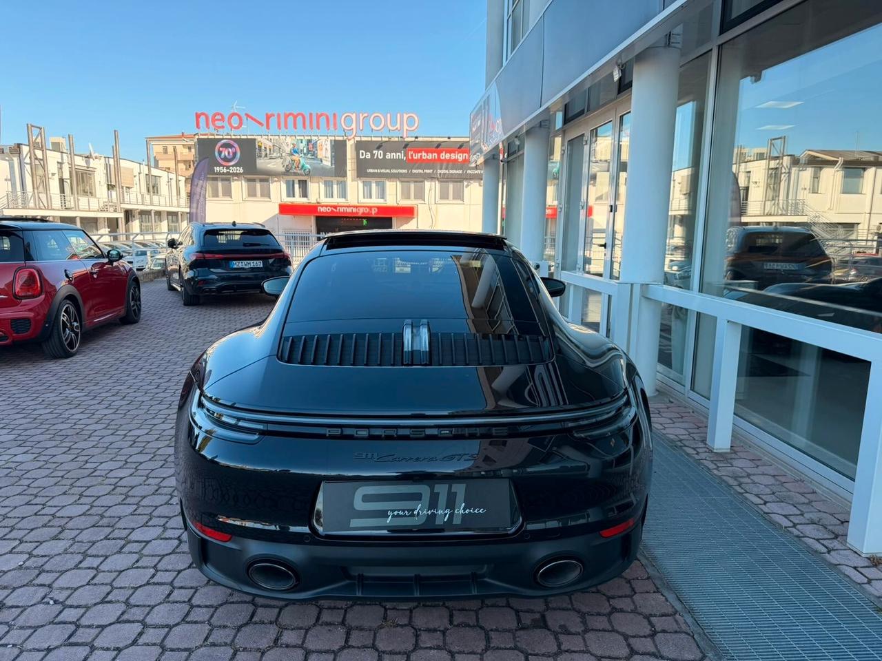 Porsche 911 Carrera 2 GTS