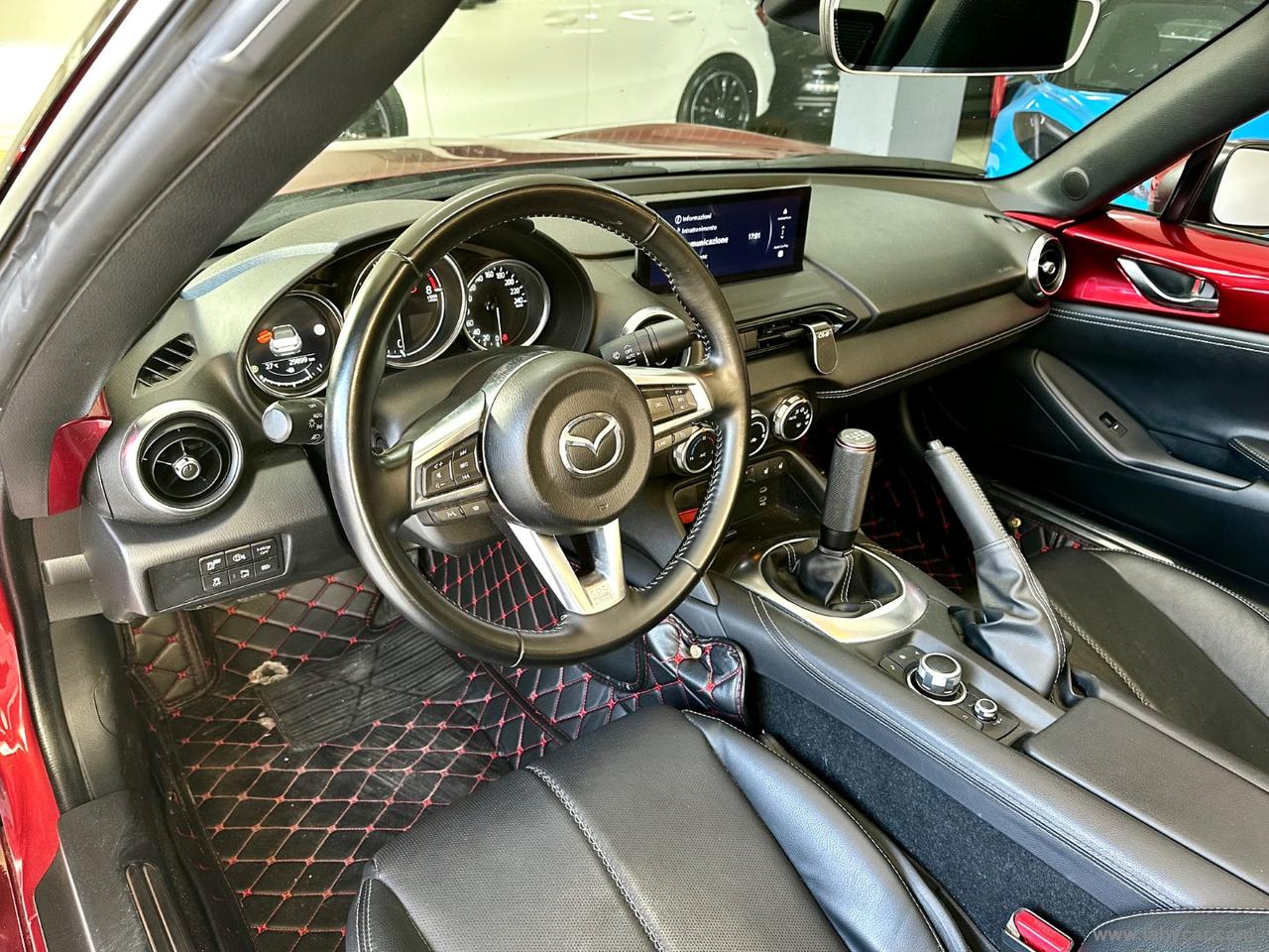 MAZDA MX-5 2.0L Skyactiv-G Exclusive-Line UNIPRO*CERT*GARANT