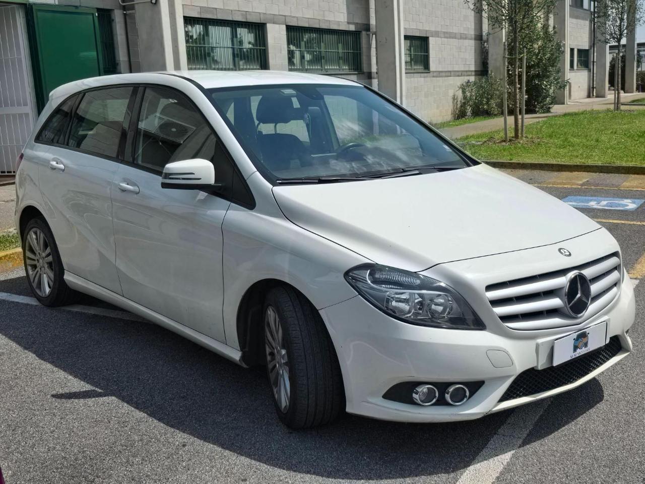 MERCEDES-BENZ B 160 CDI Automatic Executive