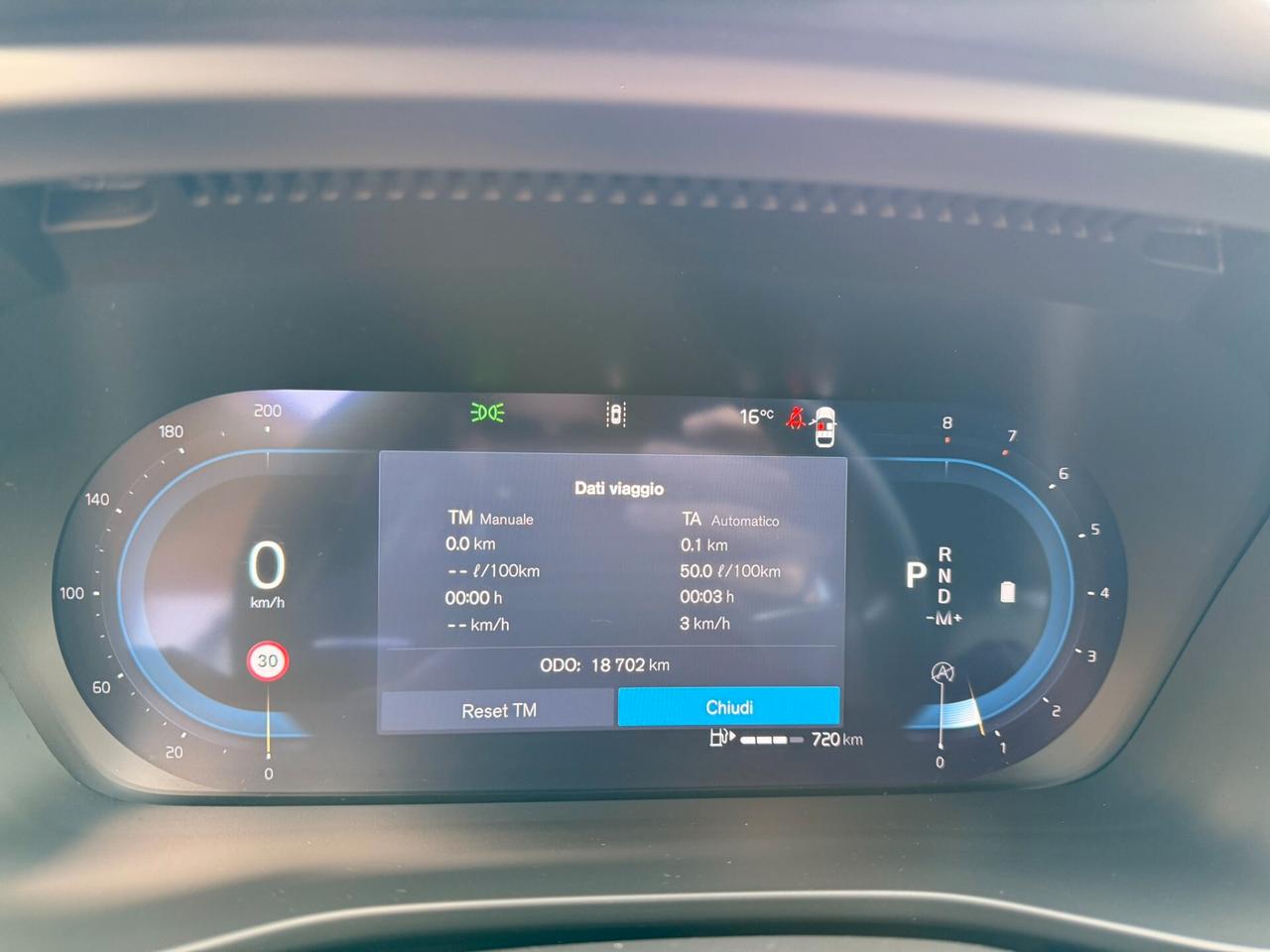 Volvo XC40 B3 automatico Core