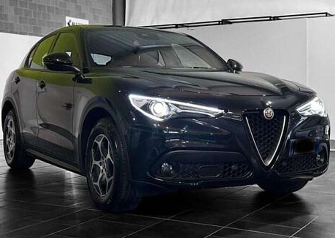 Alfa Romeo Stelvio 2.2 Turbodiesel 190 CV AT8 RWD Business