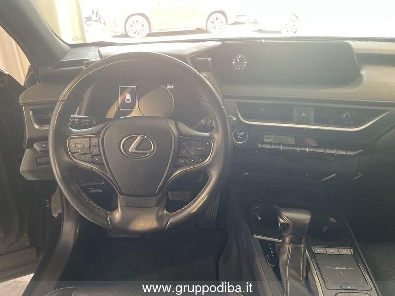 Lexus UX 2019 250h 2.0 Premium 2wd cvt