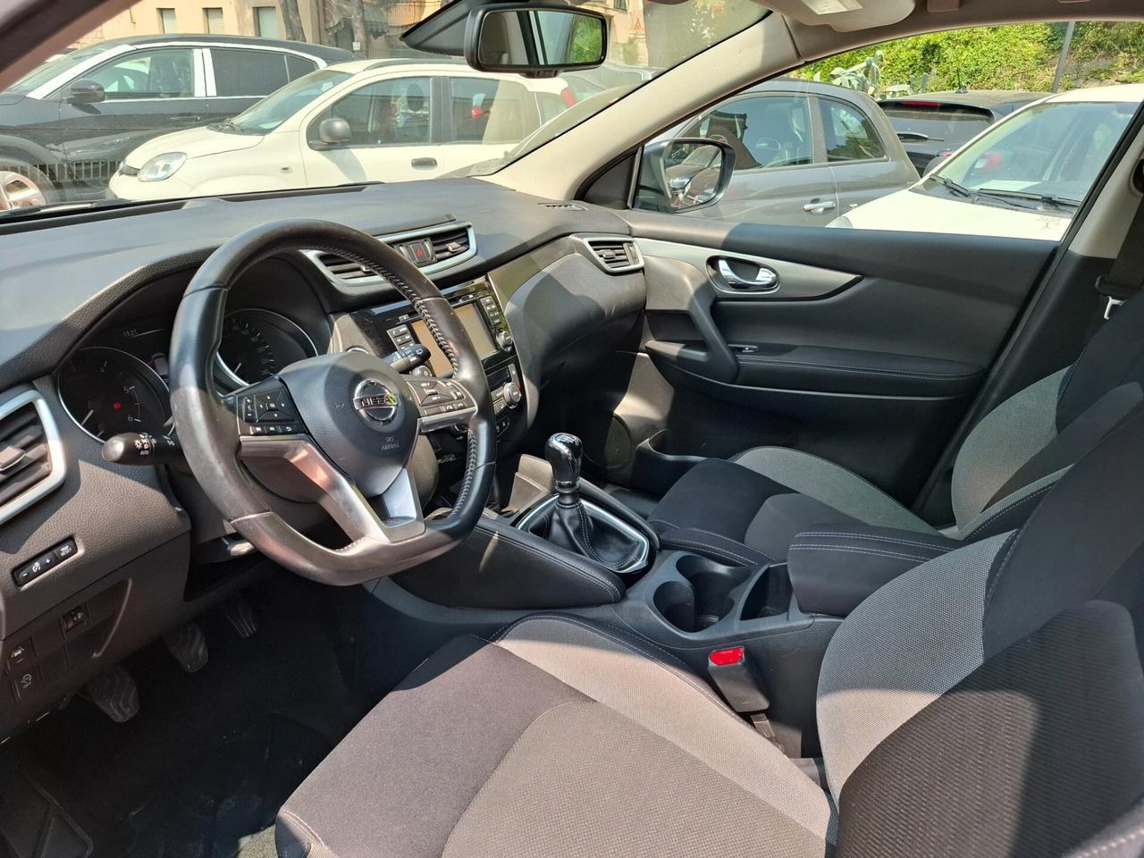 Nissan Qashqai 1.5 dCi N-Connecta
