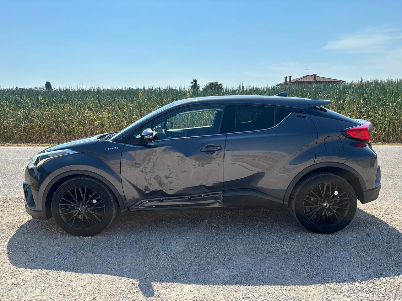 Toyota C-HR 1.8 Hybrid E-CVT Lounge