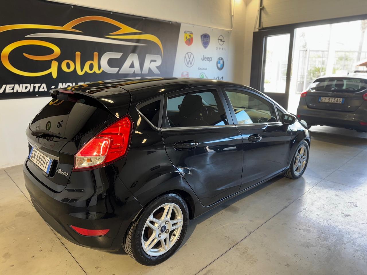 Ford Fiesta 1.5 TDCi 75CV 5 porte Titanium