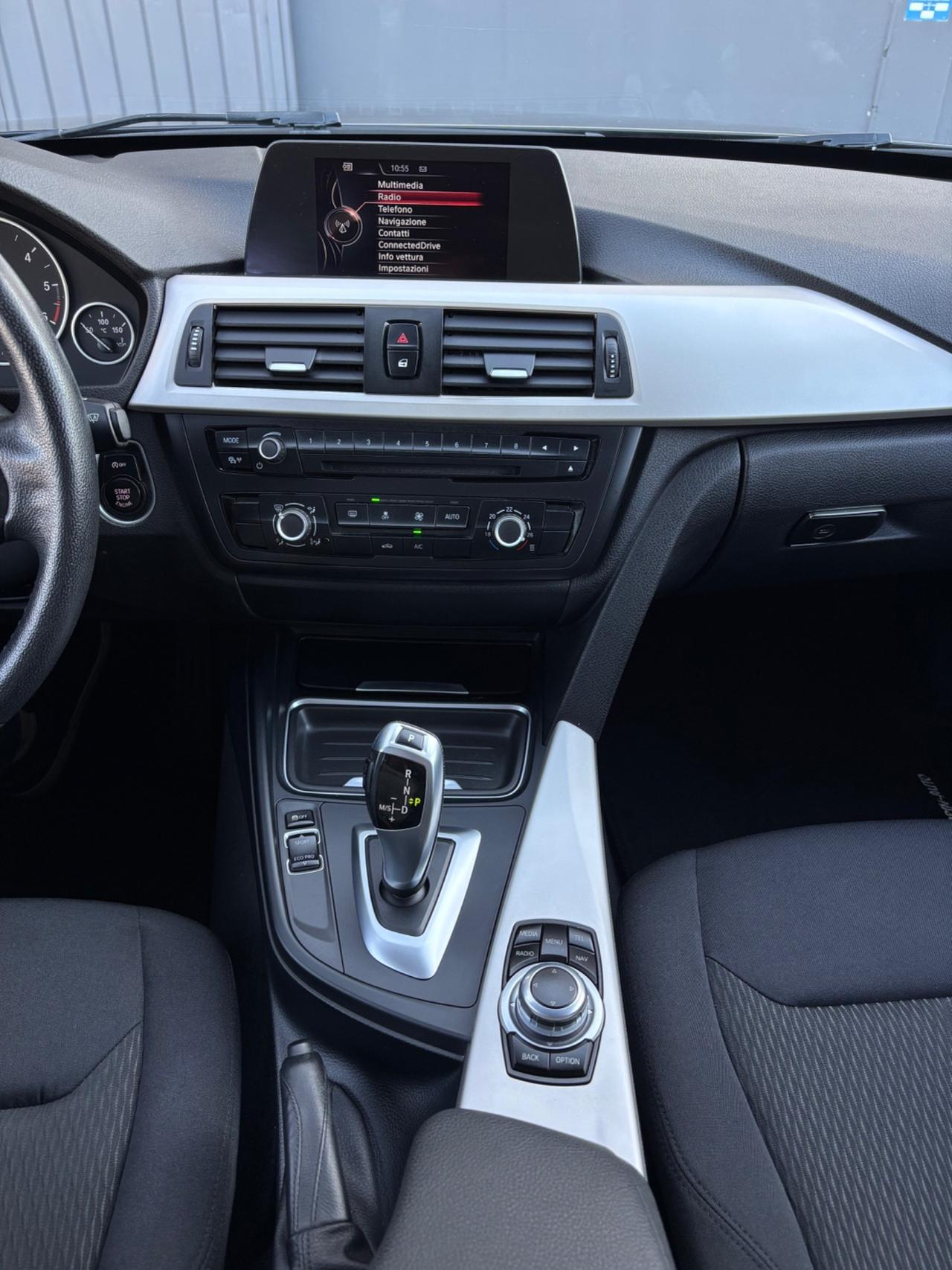 Bmw 318d Touring Business aut. Garanzia 12 mesi