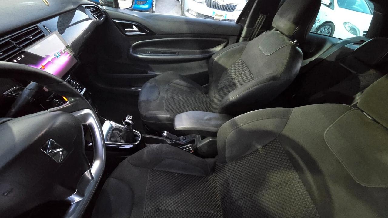 Ds DS3 DS 3 1.2 VTi 82 So Chic Cabrio