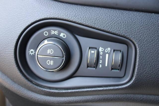 Jeep Renegade 1.0 t3 Business 2wd con Navigatore e CarPlay