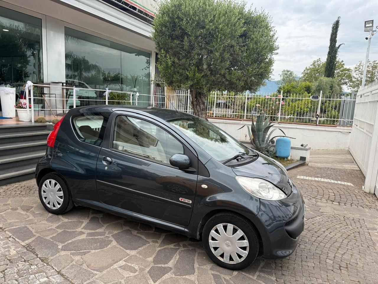 Peugeot 107 1.0 68CV 3p. Desir