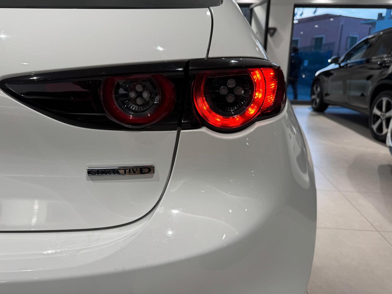 Mazda 3 Mazda3 1.8L Skyactiv-D Evolve