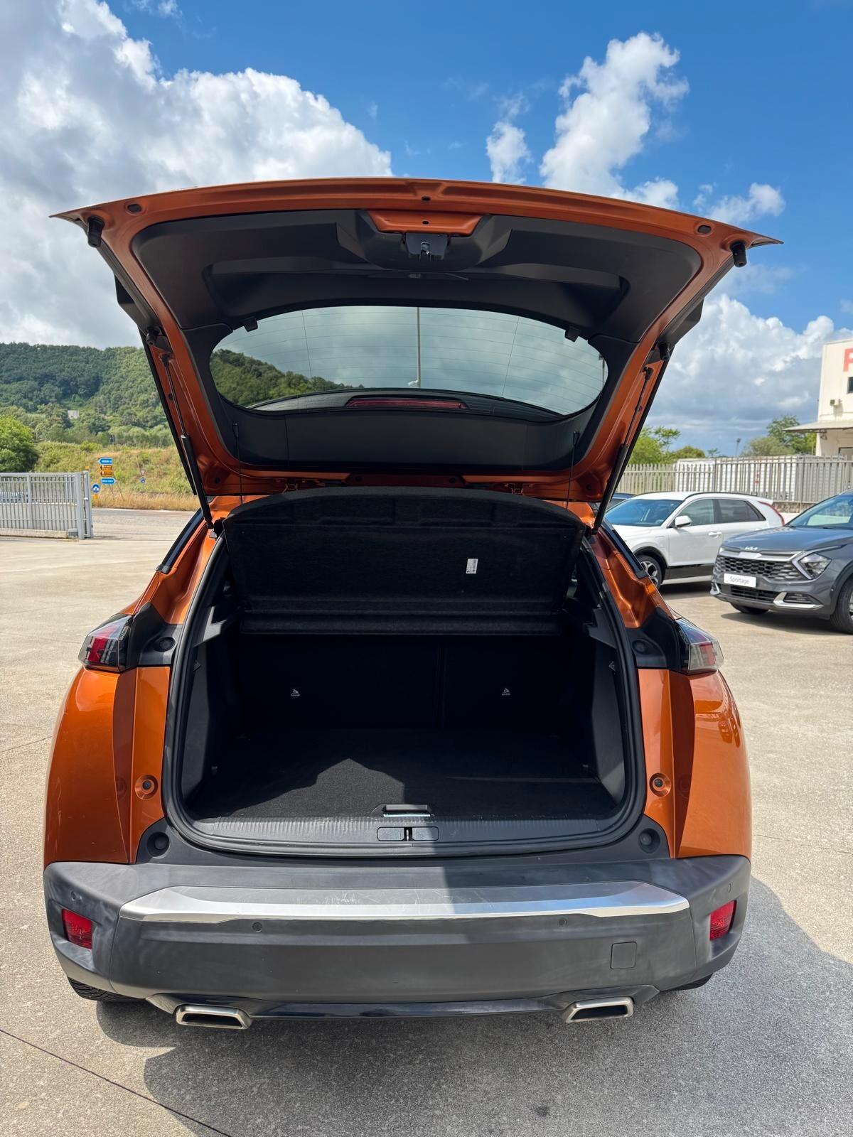 Peugeot 2008 PureTech 155 S&S EAT8 GT