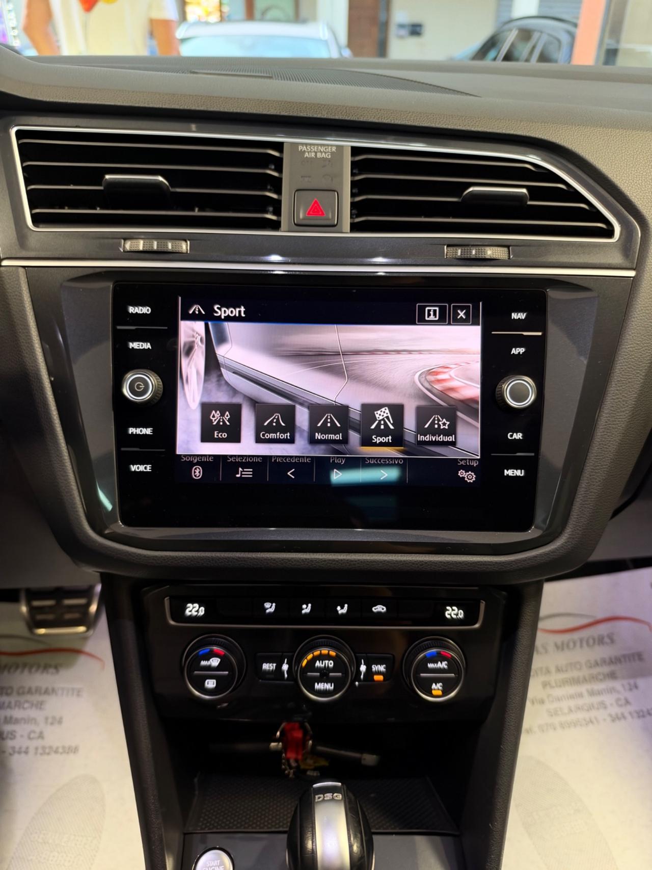 VW TIGUAN 2.0 BITURBO 240 CV R-LINE TETTO