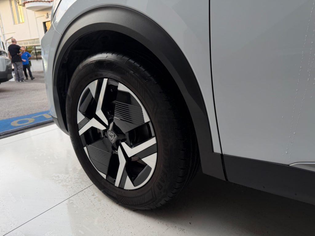 Peugeot 2008 PureTech 100 S&S Allure da €199,00 mensili