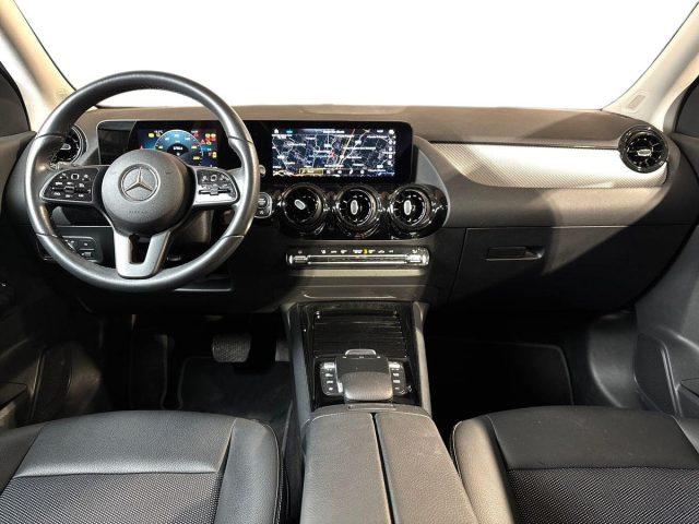 MERCEDES-BENZ GLA 180 d Automatic Business Extra
