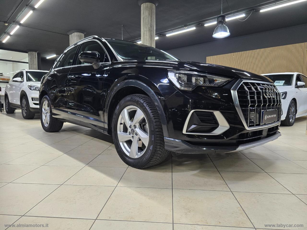 AUDI Q3 35 TDI S tronic