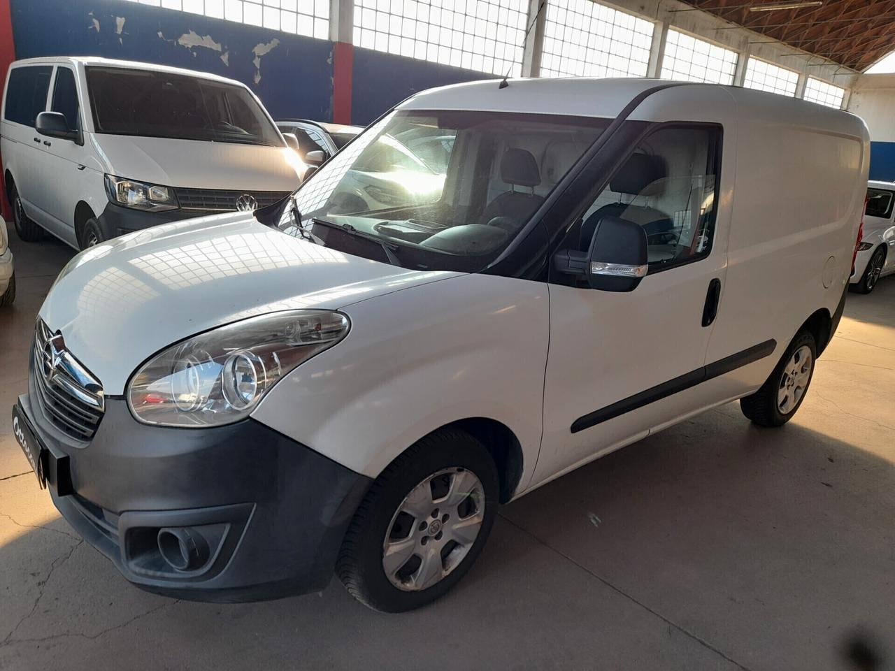 Opel Combo 1.3 CDTi 90CV PL-TN Club N1