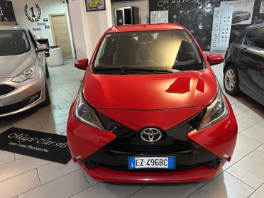 Toyota Aygo 1.0 VVT-i 69 CV 5 porte x-wave