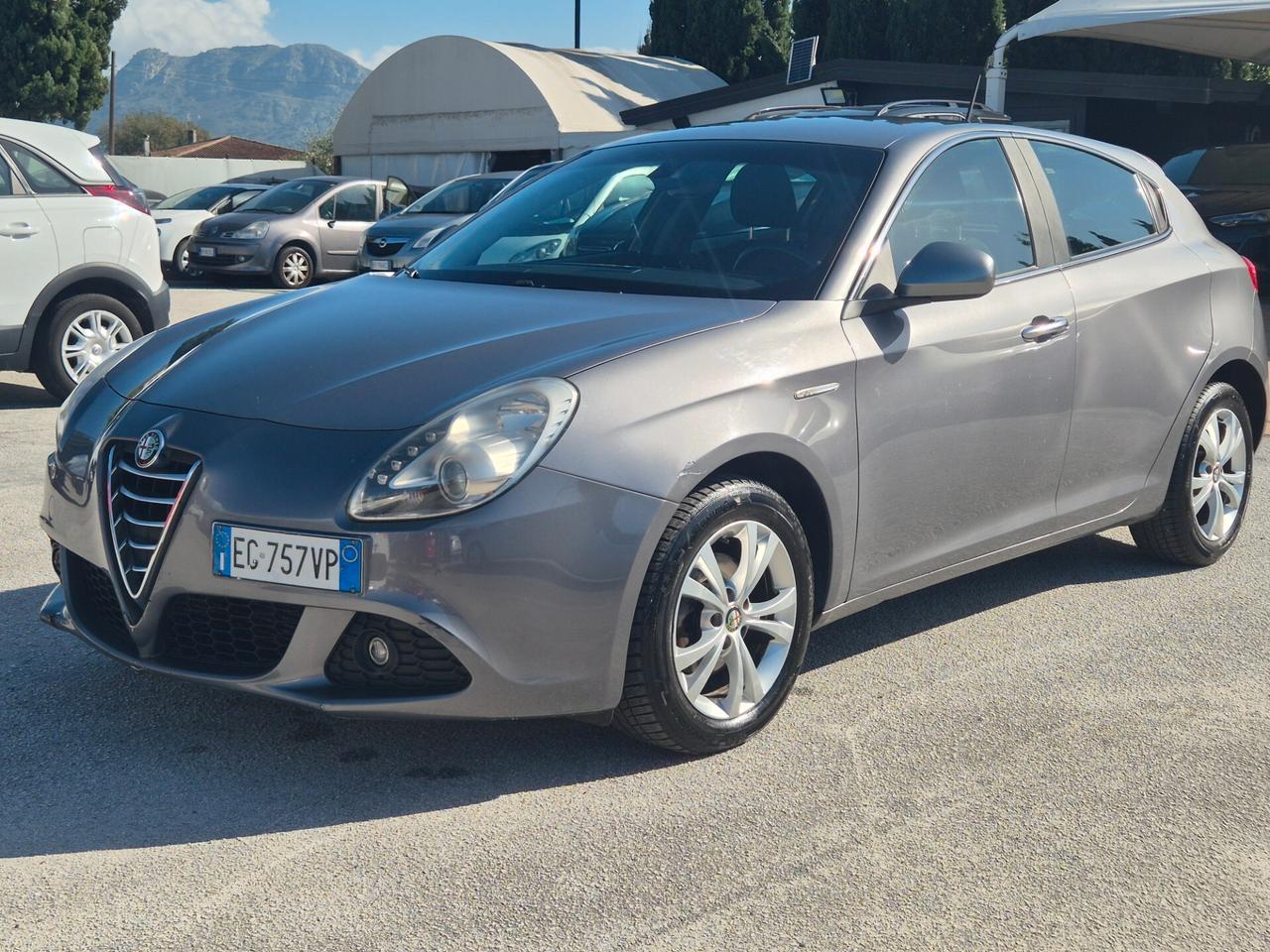 Alfa Romeo Giulietta 1.6 JTDm-2 105 CV Distinctive