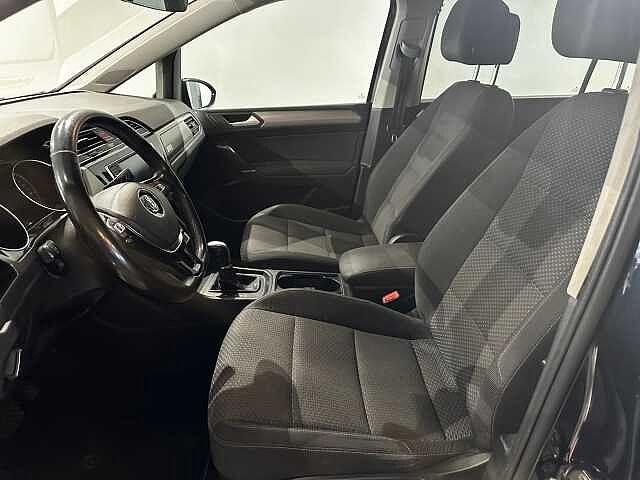 Volkswagen Touran 3ª serie 1.6 TDI DSG Business BlueMotion Technology