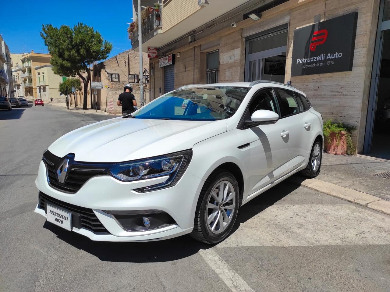 RENAULT MEGANE SPORTER 1.5DCI NAV/SENS/NEOPATENTAT