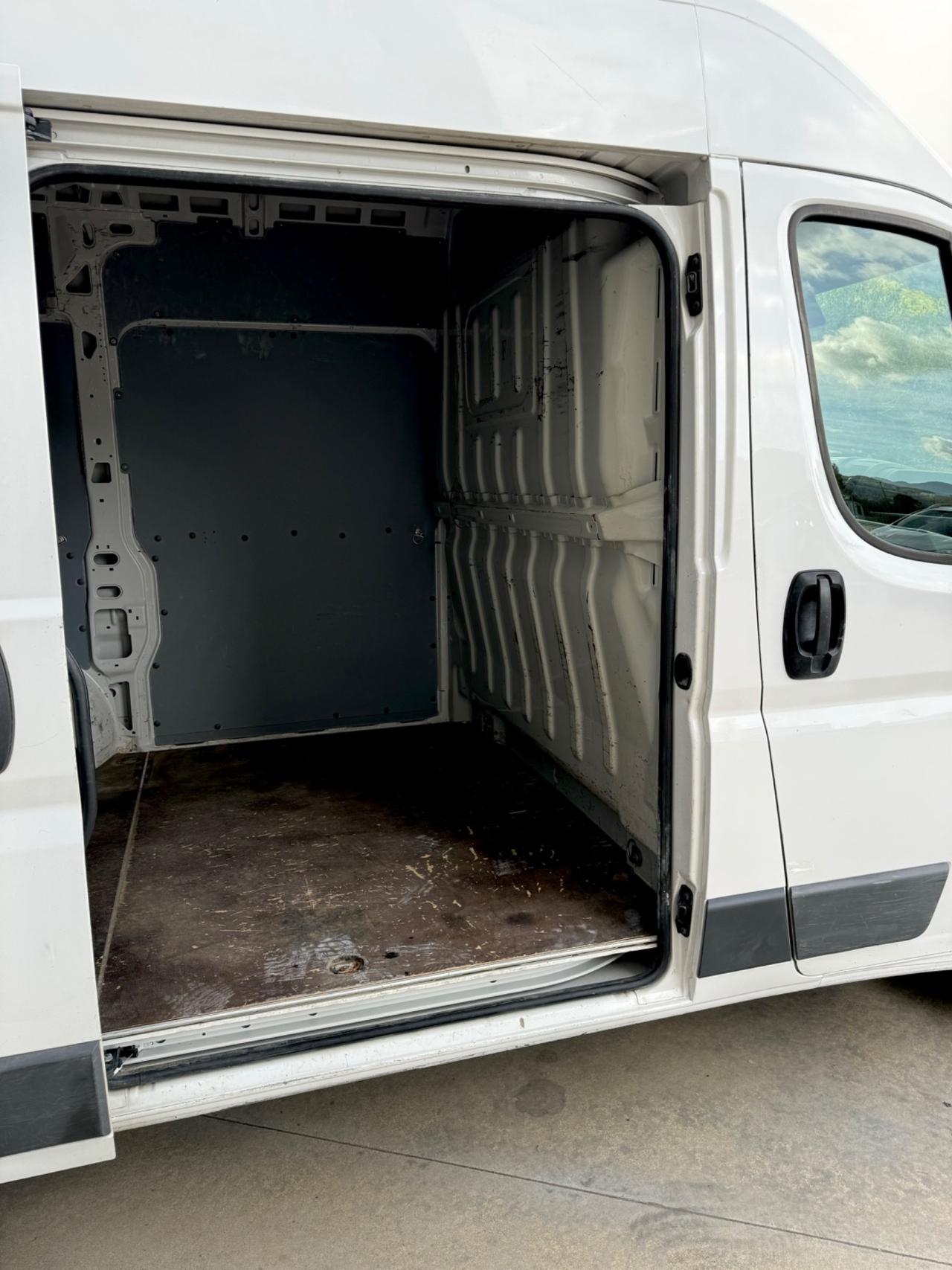 Fiat Ducato 33 MH2 2.3 MJT 120CV